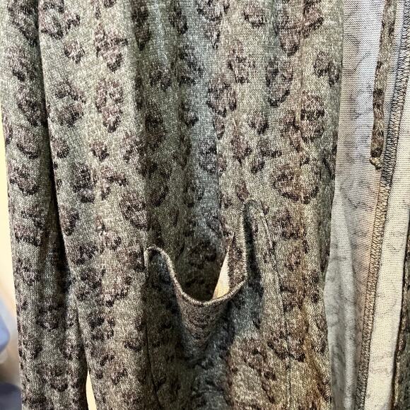 Lucky brand green faded leopard print hooded cardigan preowned excellent - Picture 3 of 4
